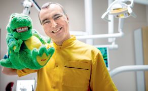 Dr. n. med. Maciej Mikołajczyk