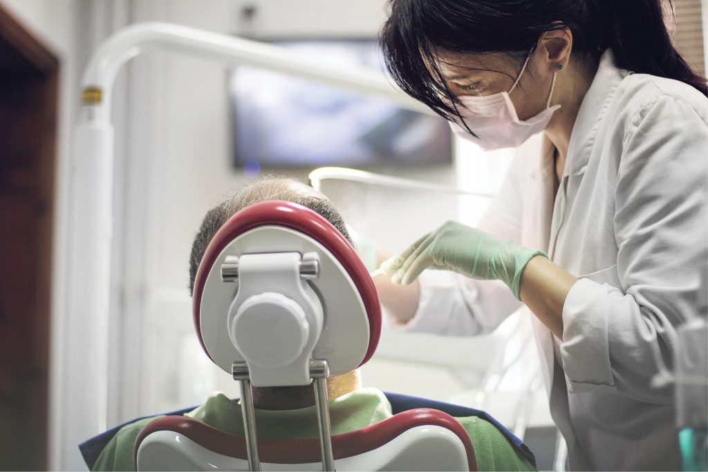 TPS_1-2_17_periodontologia_WYKORZYSTANIE_PRF_W_PROCESIE_GOJENIA_RANY_Thinkstock-547199352