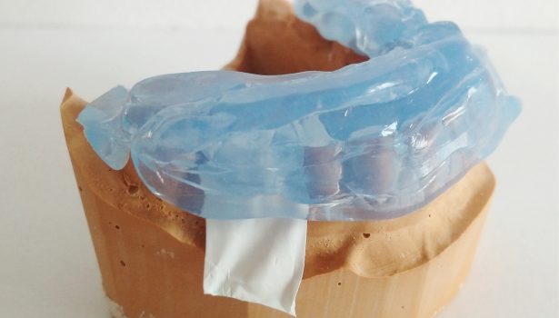 Technika zastosowania materiału złożonego w odbudowie zwarcia