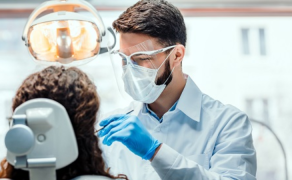 Fotobiomodulacja jako wsparcie dla chirurgii stomatologicznej – uwagi praktyczne