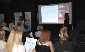 kształcenie przeddyplomowe i ustawiczne