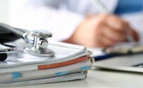 Pozyskanie danych o wynagrodzeniach; fot. iStock