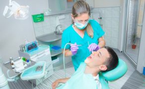 Poszerzenie świadczeń gwarantowanych z leczenia stomatologicznego; fot. iStock