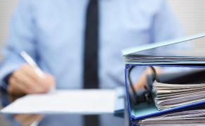 aktualizacja danych pełnomocnika; fot. iStock