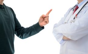 nowe wytyczne ws. agresji wobec medyków; fot. iStock