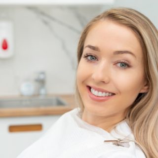 Zachowanie się języka w zgryzie; fot. iStock